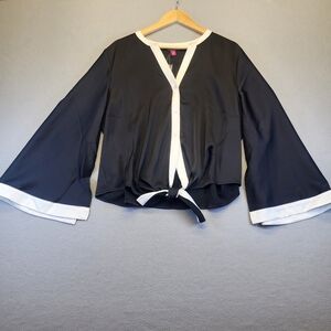 Vince Camuto NWT XL Black White Bell Sleeve Tie Front Blouse Boho Chic Poet Core